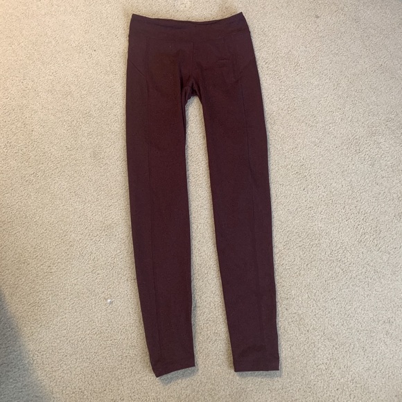Maroon leggings - Picture 1 of 1